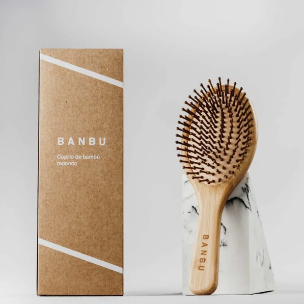 Cepillo Redondo de Madera para el Cabello | BANBU