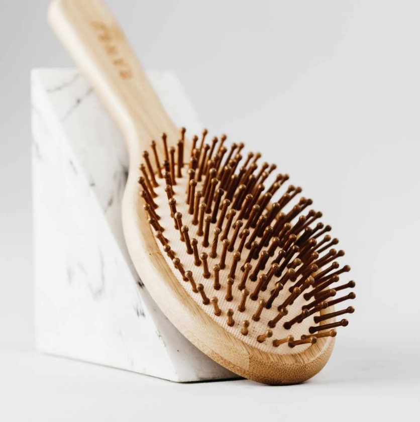 Cepillo Redondo de Madera para el Cabello | BANBU